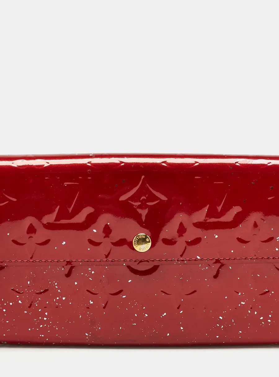 Louis Vuitton Pomme D&rsquo;amour Monogram Vernis Leather Sarah Wallet