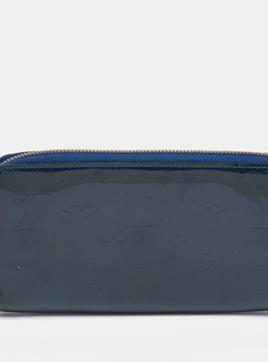 Louis Vuitton Zippy Medium Navy Blue Patent Leather Wallets