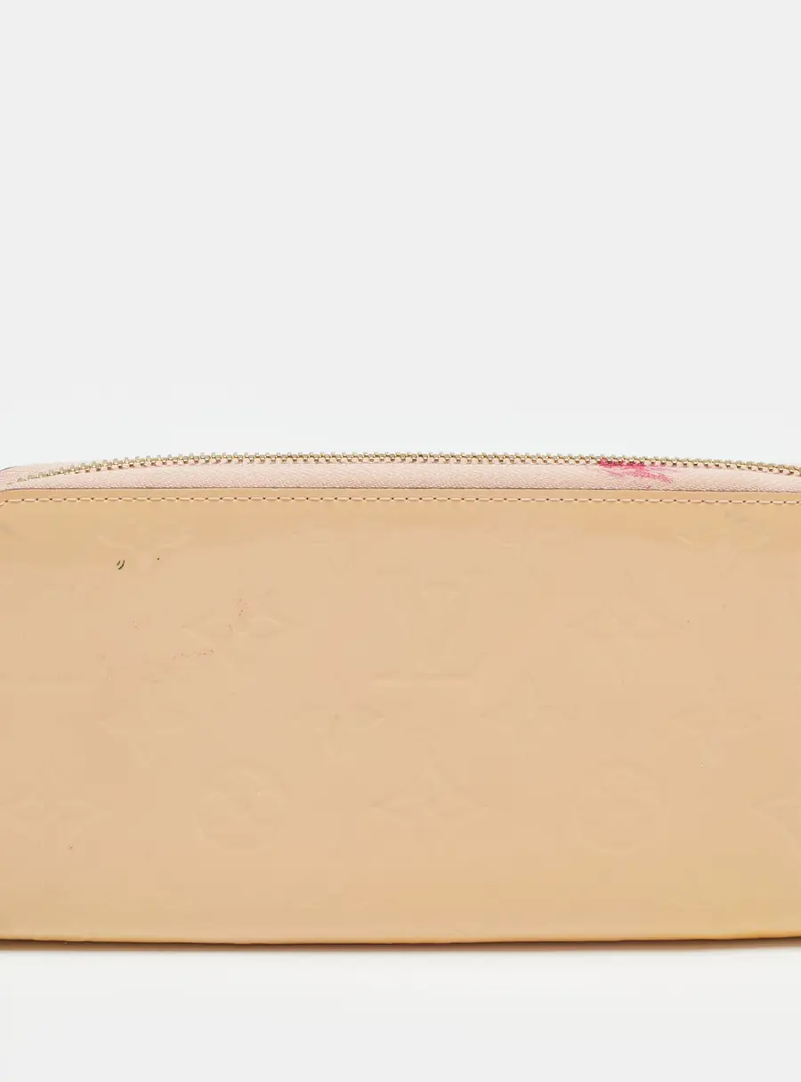 Louis Vuitton Rose Angelique Monogram Vernis Zippy Wallet