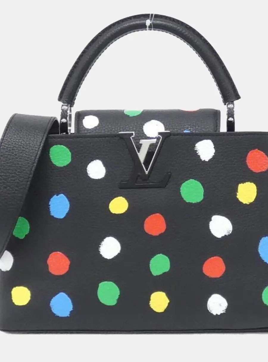 Louis Vuitton Capucines MM Black Taurillon Leather Top Handle Bag