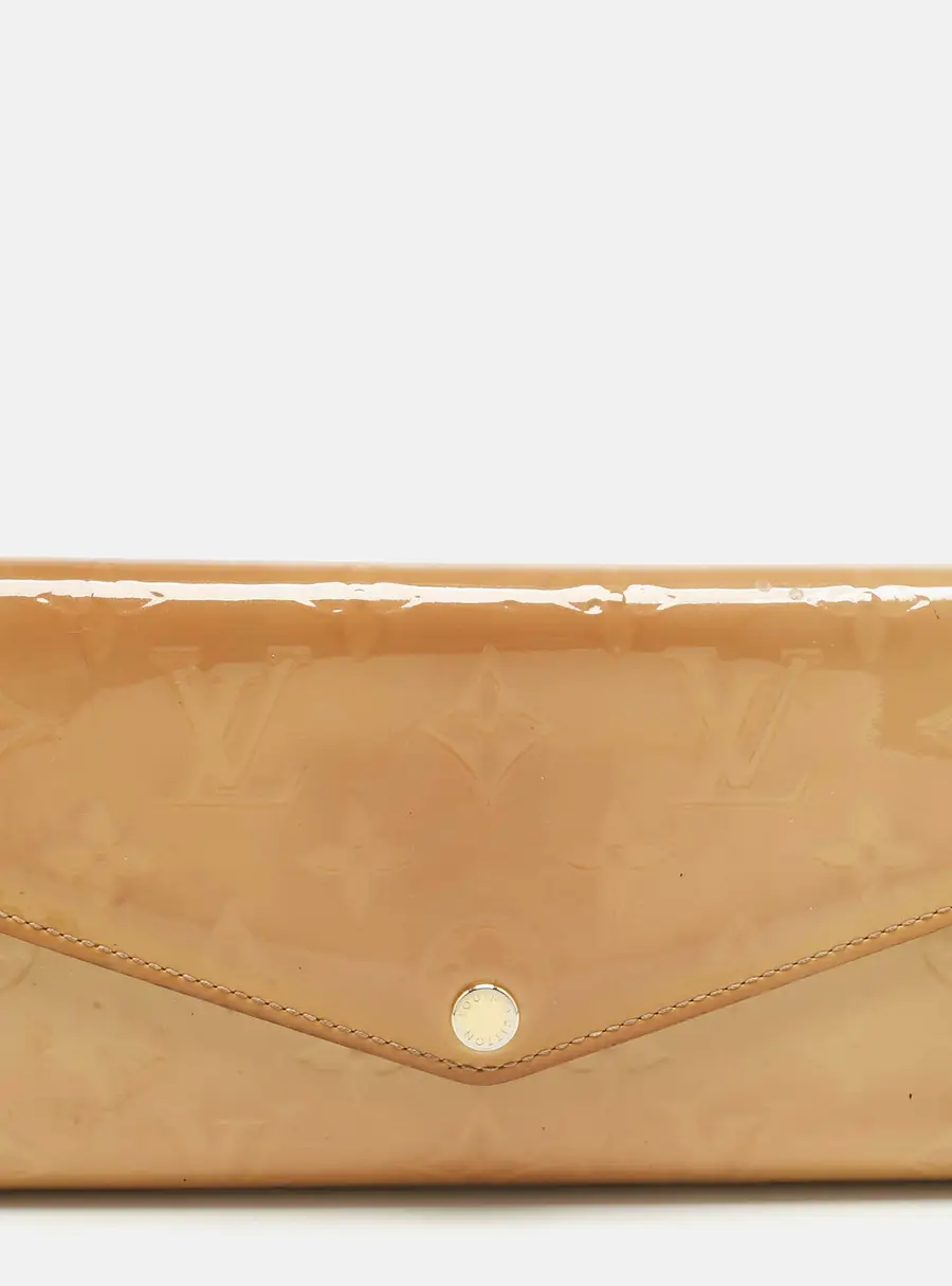 Louis Vuitton Sarah White Patent Leather Continental Wallet