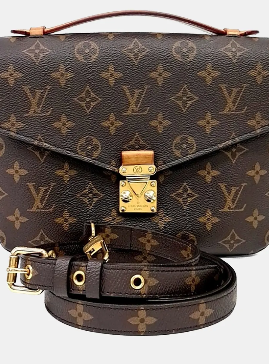Louis Vuitton Pochette Metis Monogram Monogram Canvas Crossbody Bag