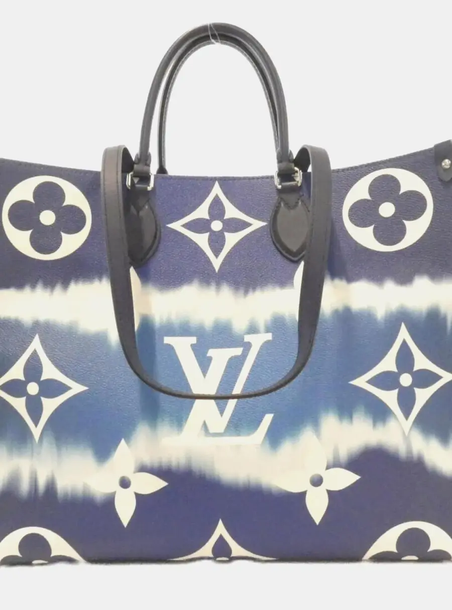 Louis Vuitton Escale OnTheGo GM Blue Monogram Canvas Shoulder Bag