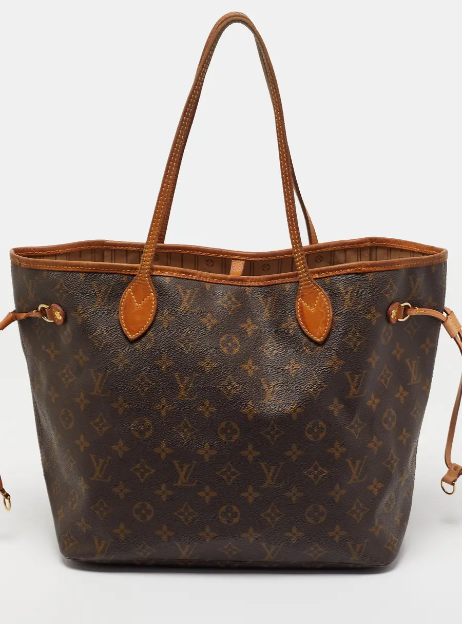 Louis Vuitton Neverfull MM Monogram Canvas Bag