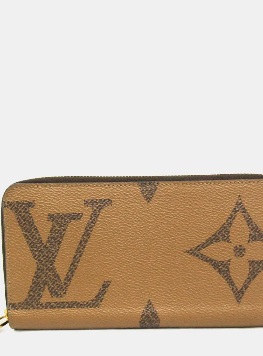 Louis Vuitton Monogram Giant Reverse Zippy Wallet Brown Monogram Canvas Wallet
