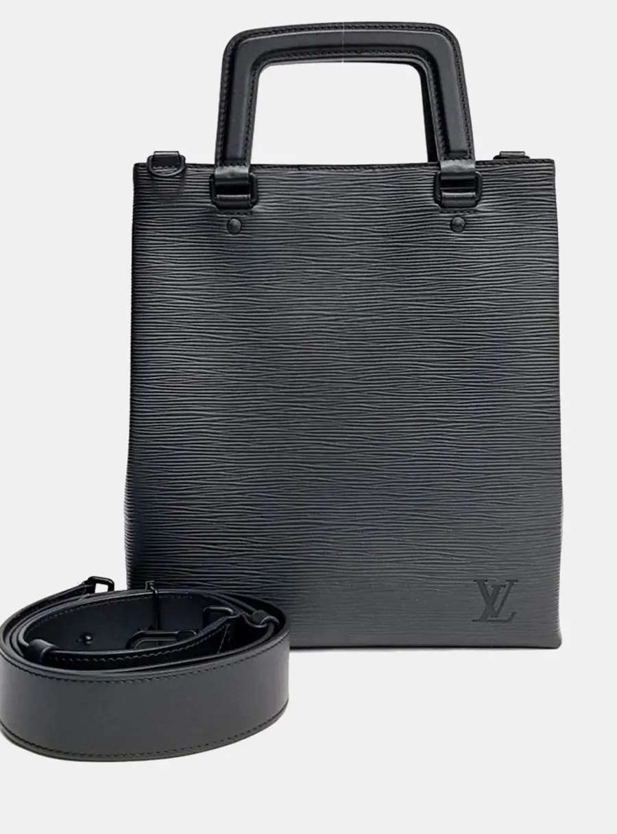 Louis Vuitton Black Leather Epi Sac Plafold