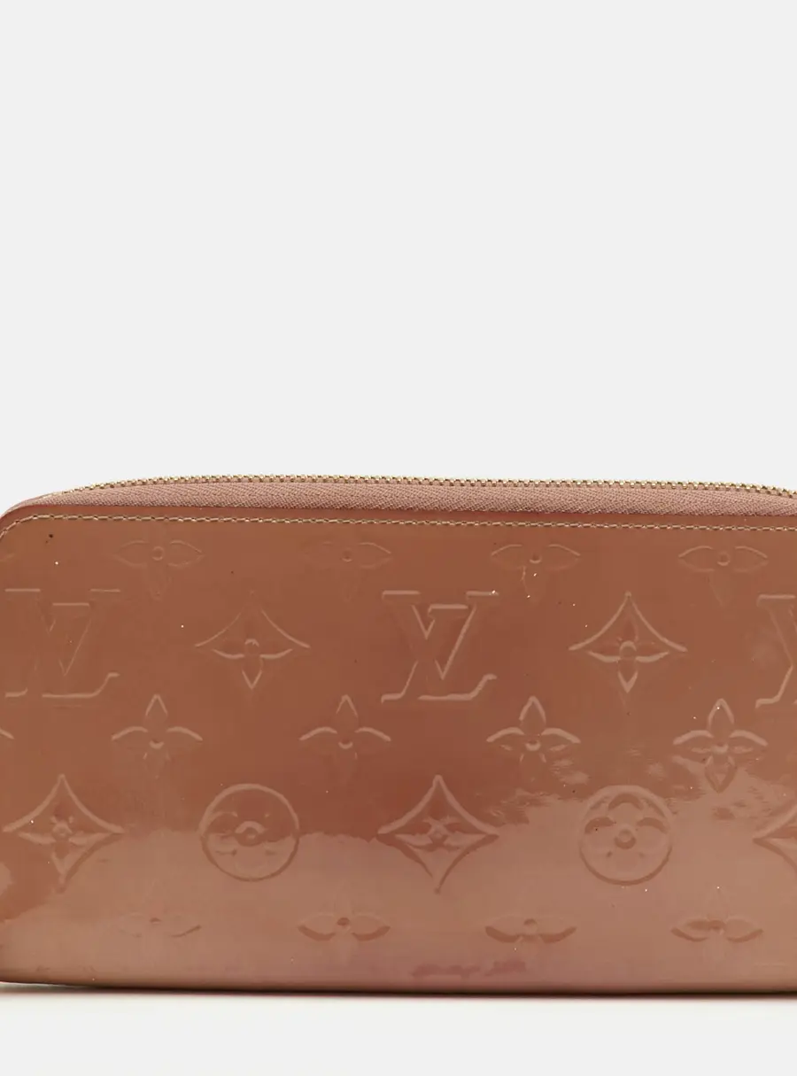 Louis Vuitton Zippy Rose Velours Monogram Vernis Wallet