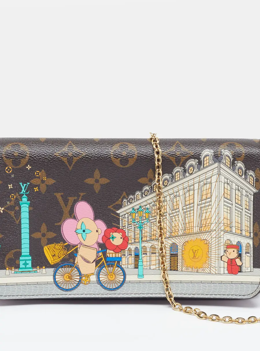 Louis Vuitton Christmas Animation Paris Pochette Felicie Monogram Canvas Bag