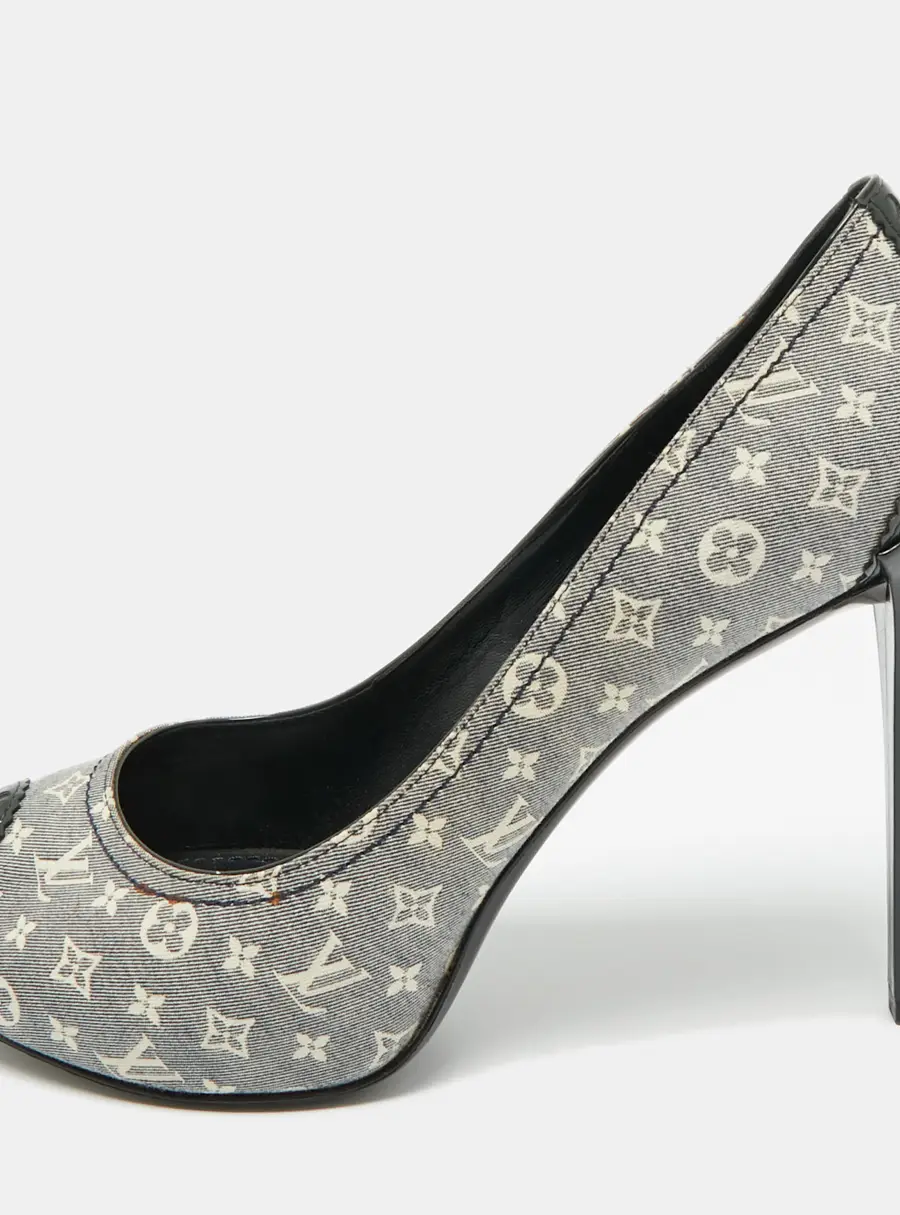Louis Vuitton Blue Mini Lin Monogram Canvas and Patent Leather Peep Toe Pumps Size 39.5