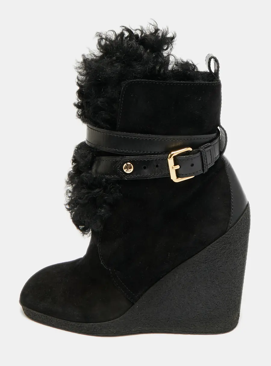Louis Vuitton Teddy Size 37 Black Fur, Leather and Suede Ankle Length Boots