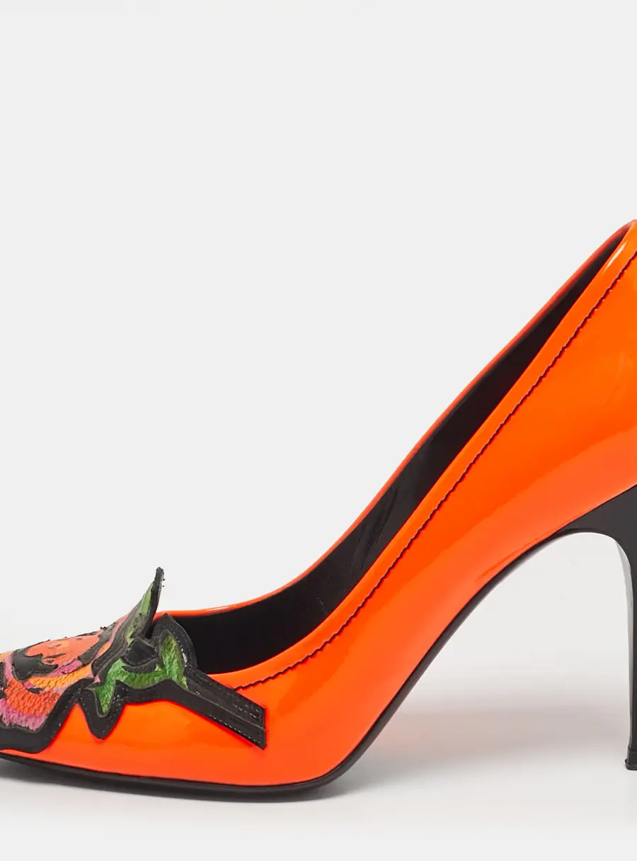 Louis Vuitton Savanna Stephen Sprouse Size 39 Orange Patent Leather Pumps