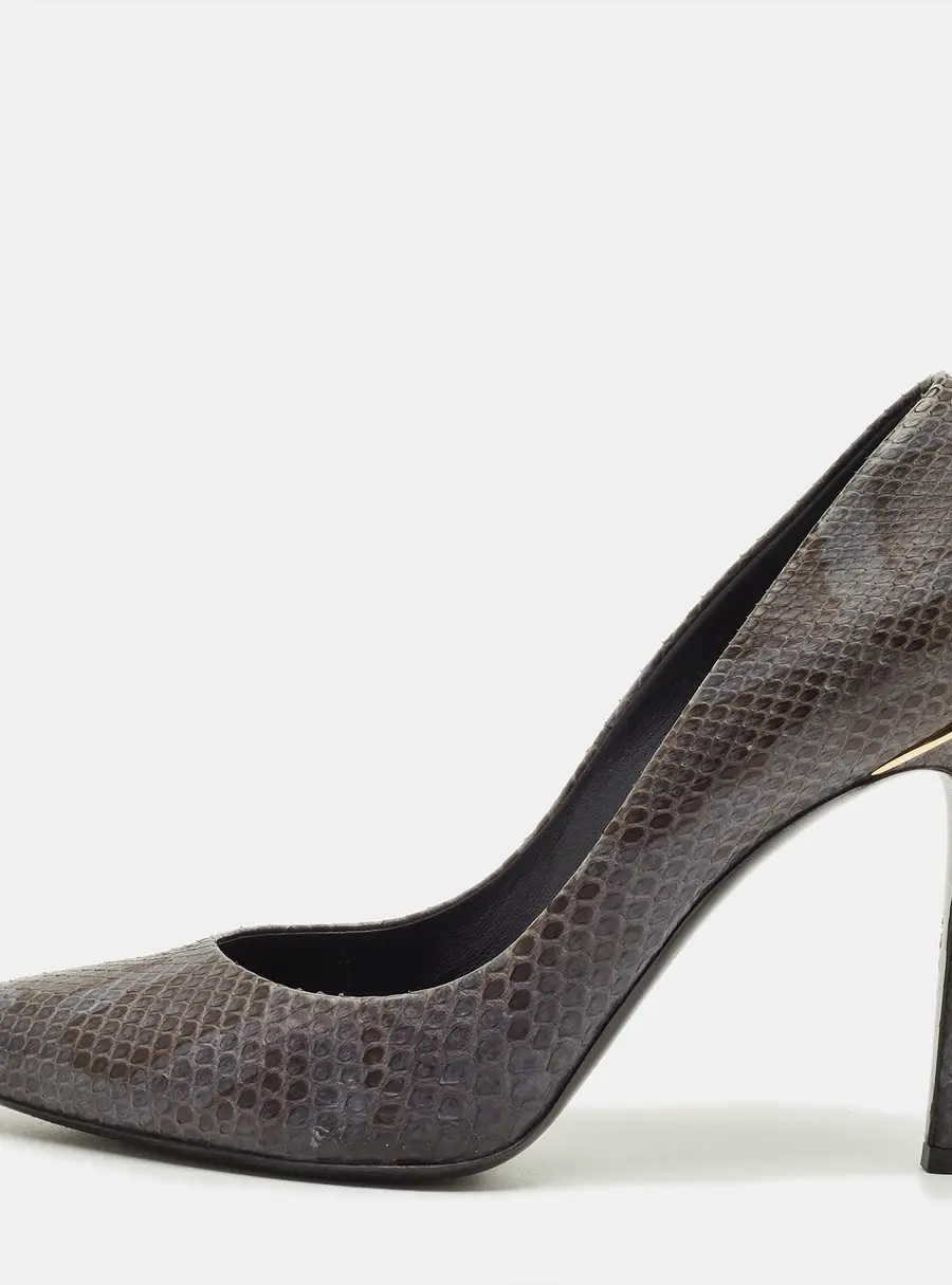 Louis Vuitton Eyeline Size 38 Grey Snakeskin Leather Pumps
