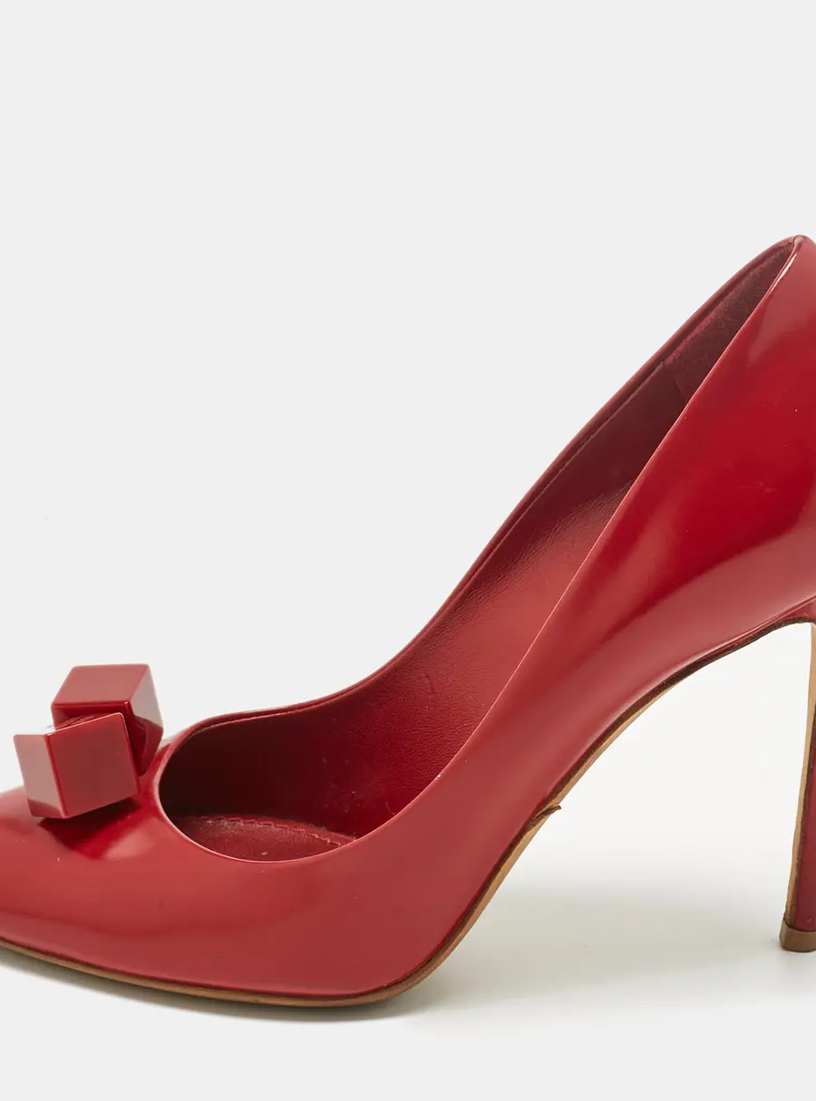 Louis Vuitton Red Patent Leather Dice Pumps Size 37