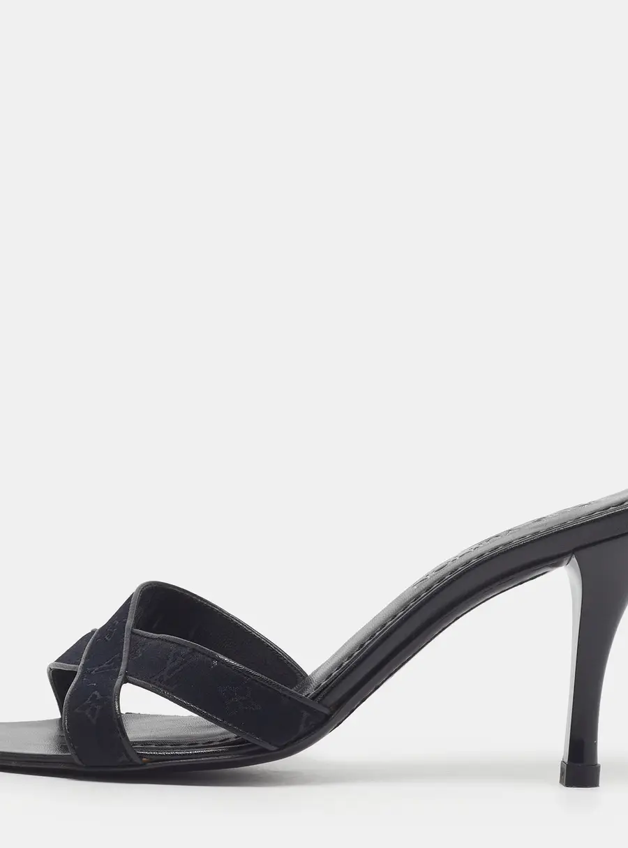 Louis Vuitton Size 40.5 Black Monogram Fabric Crisscross Mules