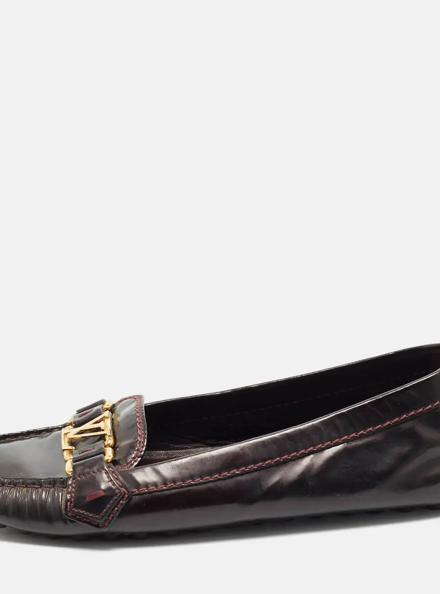 Louis Vuitton Oxford Size 37.5 Burgundy Patent Leather Loafers