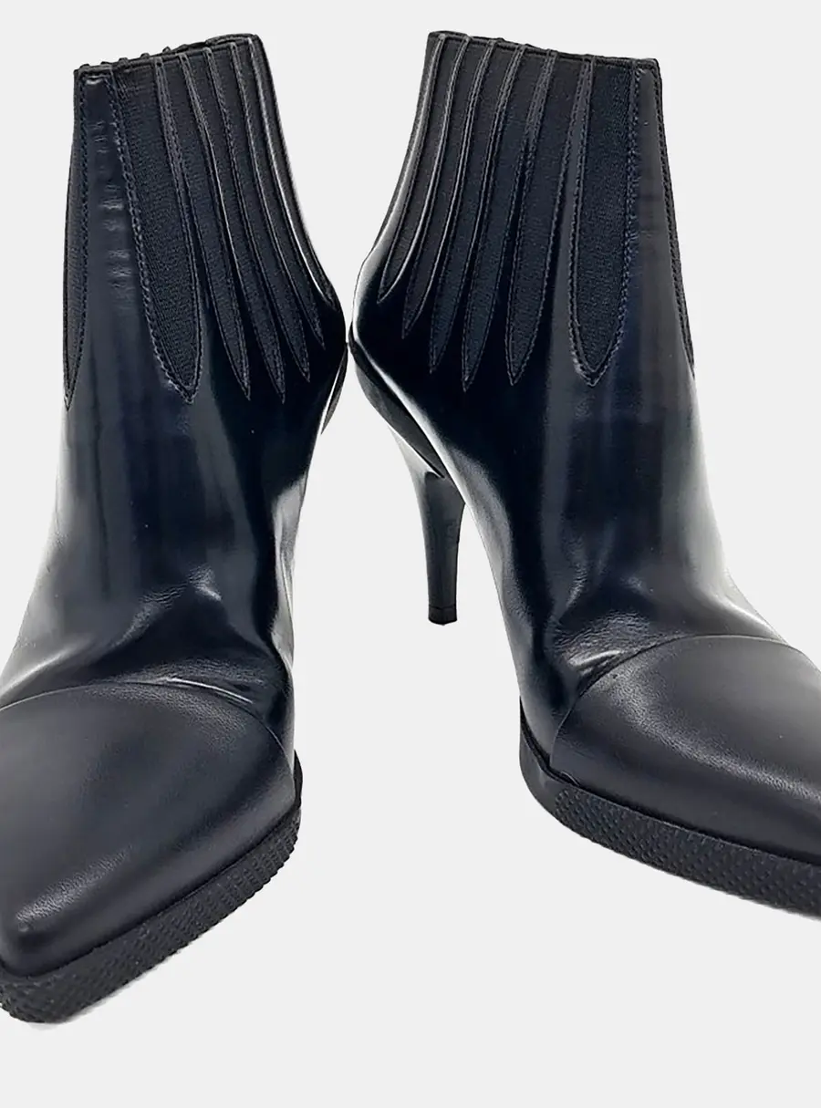 Louis Vuitton Black Leather Ankle boots EU 36.5