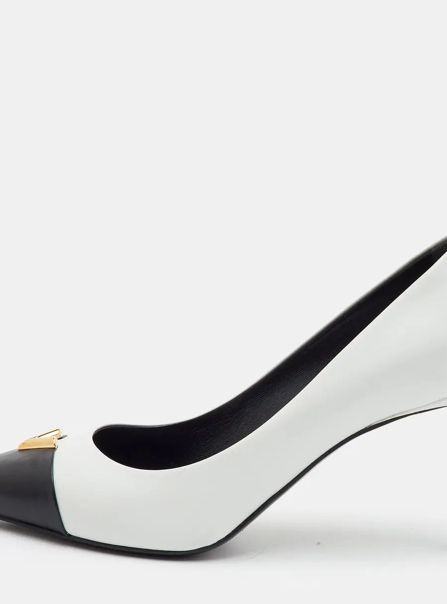 Louis Vuitton Heart Breaker Size 39.5 White/Black Leather Pointed Toe Pumps
