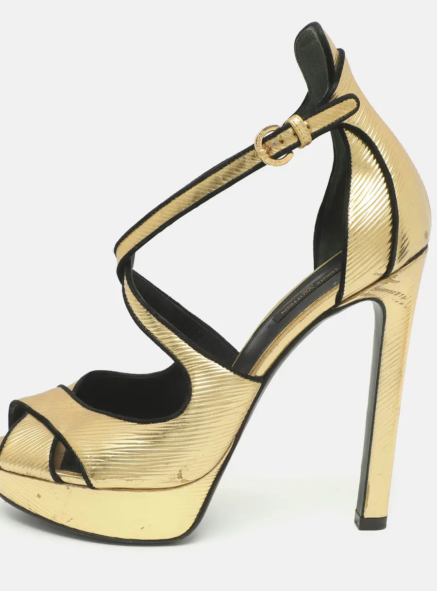 Louis Vuitton Majestic Size 38 Gold Epi Leather Platform Pumps
