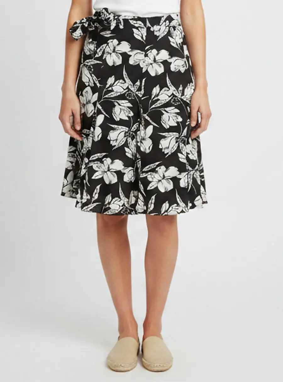 Polo Ralph Lauren Black/White Floral Print Crepe Mini Wrap Skirt S