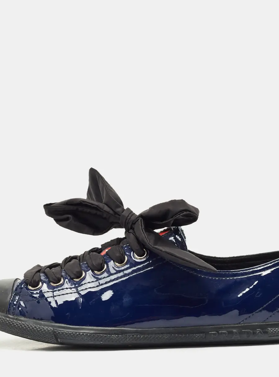 Prada Black/Blue Leather And Patent Leather Lace Up Sneakers Size 37