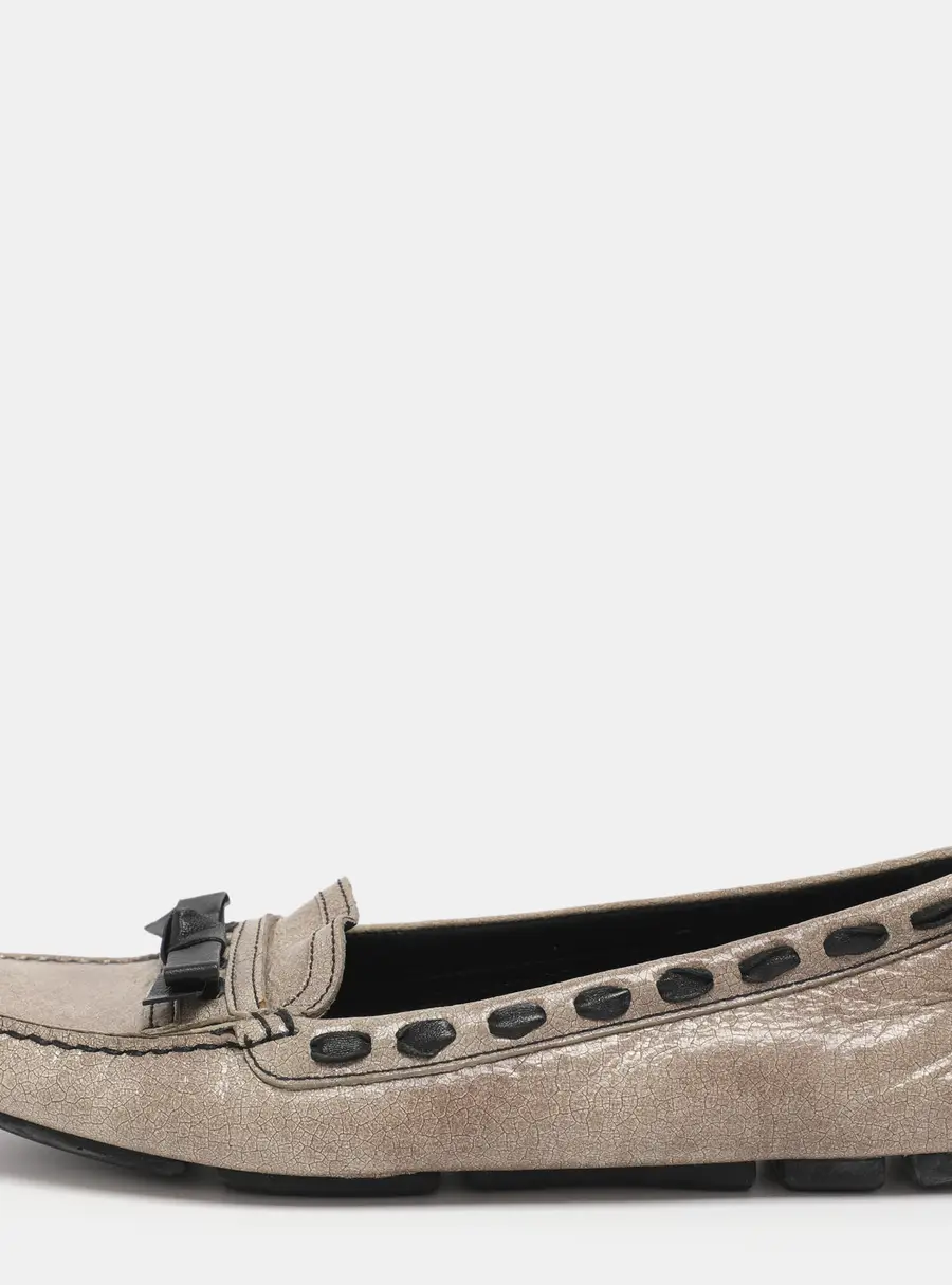 Prada Beige Leather Bow Loafers Size 36.5