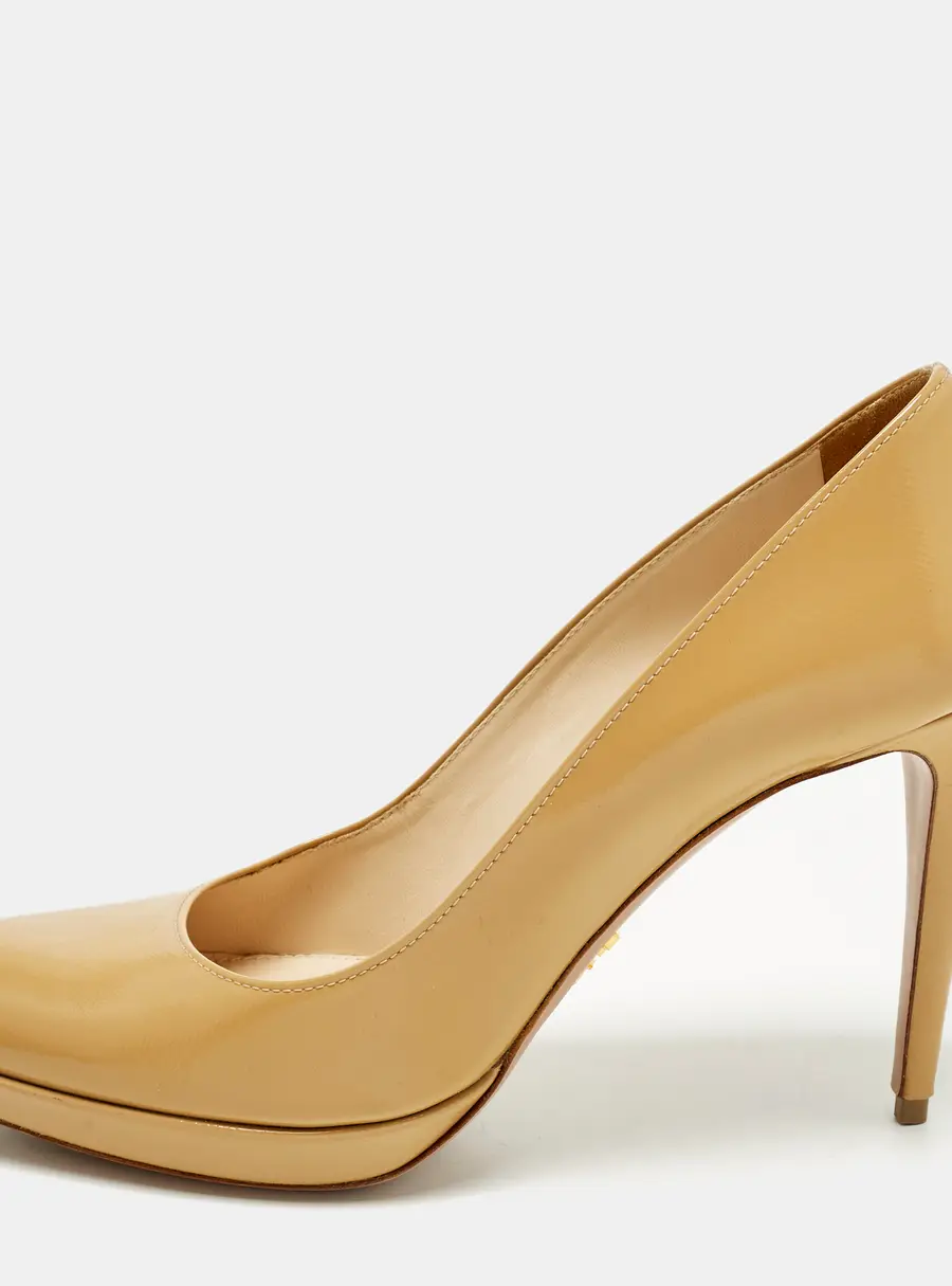 Prada Size 39 Beige Saffiano Leather Platform Pumps