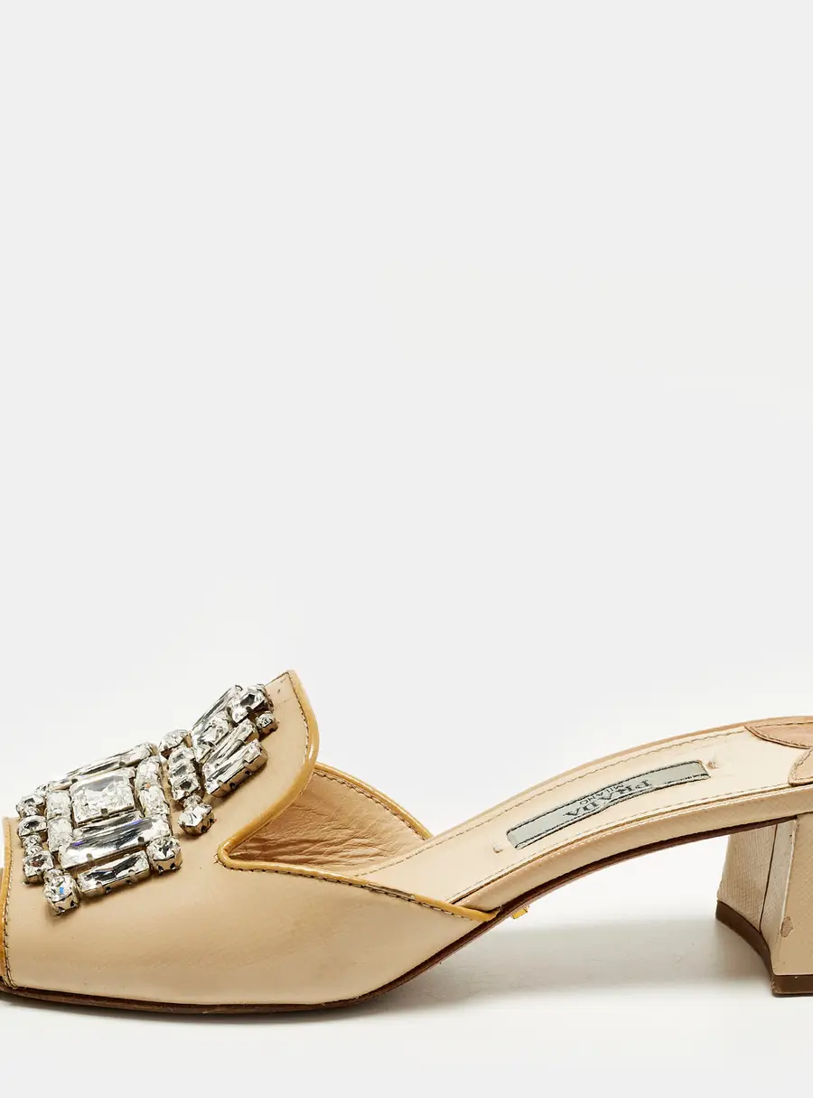 Prada Saffiano Size 35 Beige Patent Leather Crystal Embellished Block Heel Slide Sandals