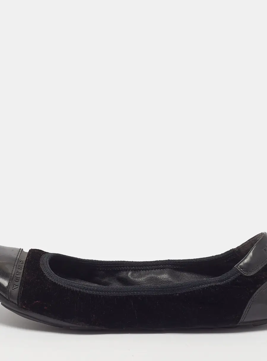 Prada Size 36 Black Leather and Velvet Ballet Flats