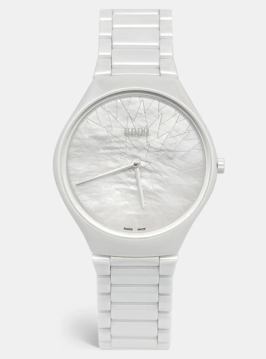 Rado TRUE Thinline Special Edition X Great Gardens Of The World Chapter 9 R27118902 MOP Dial High Tech Ceramic Women's Wristwatch 40 mm