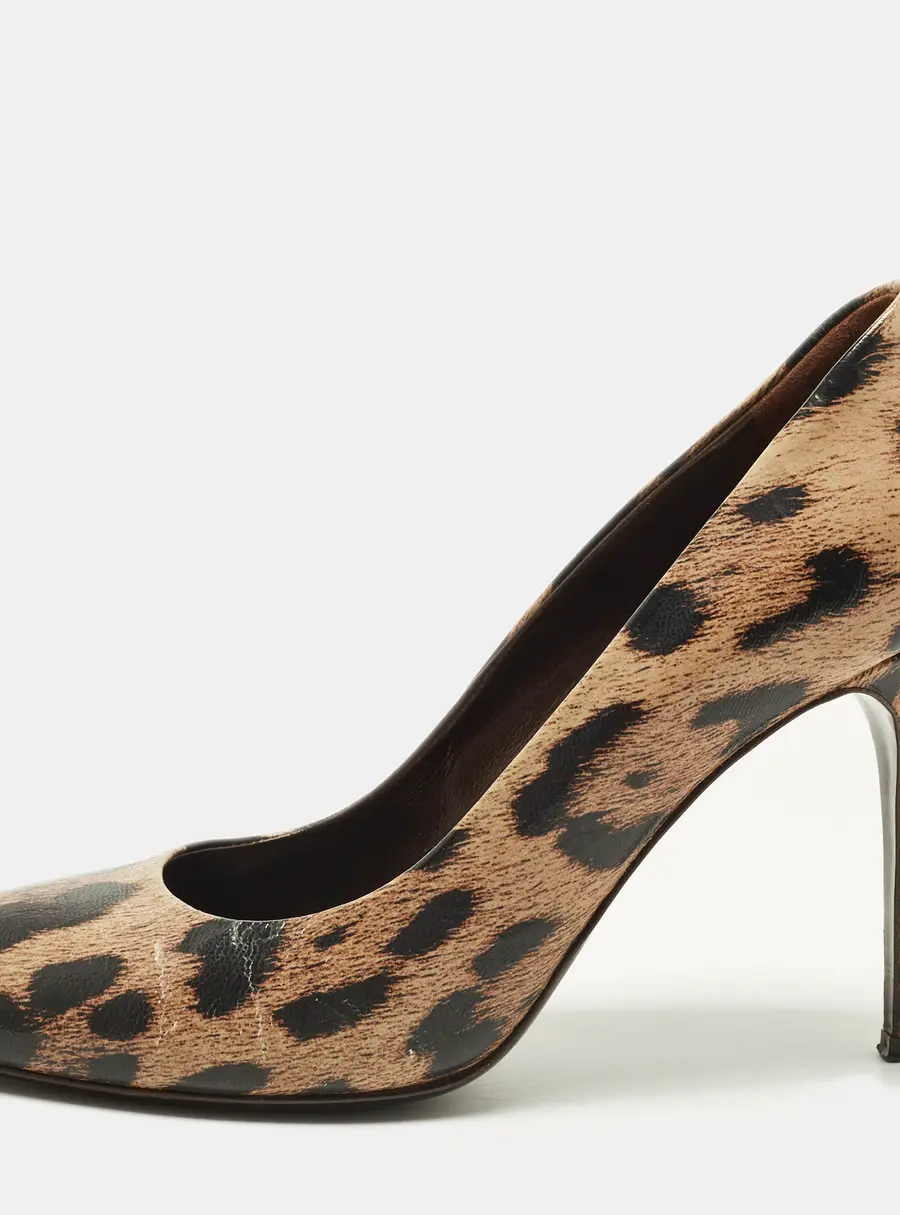 Roberto Cavalli Size 40 Brown/Black Leather Round Toe Pumps