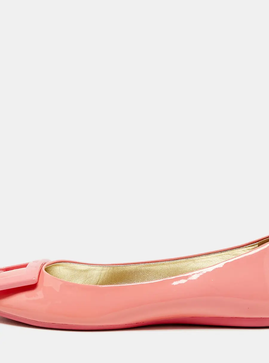 Roger Vivier Gommette Size 37 Pink Patent Leather Ballet Flats