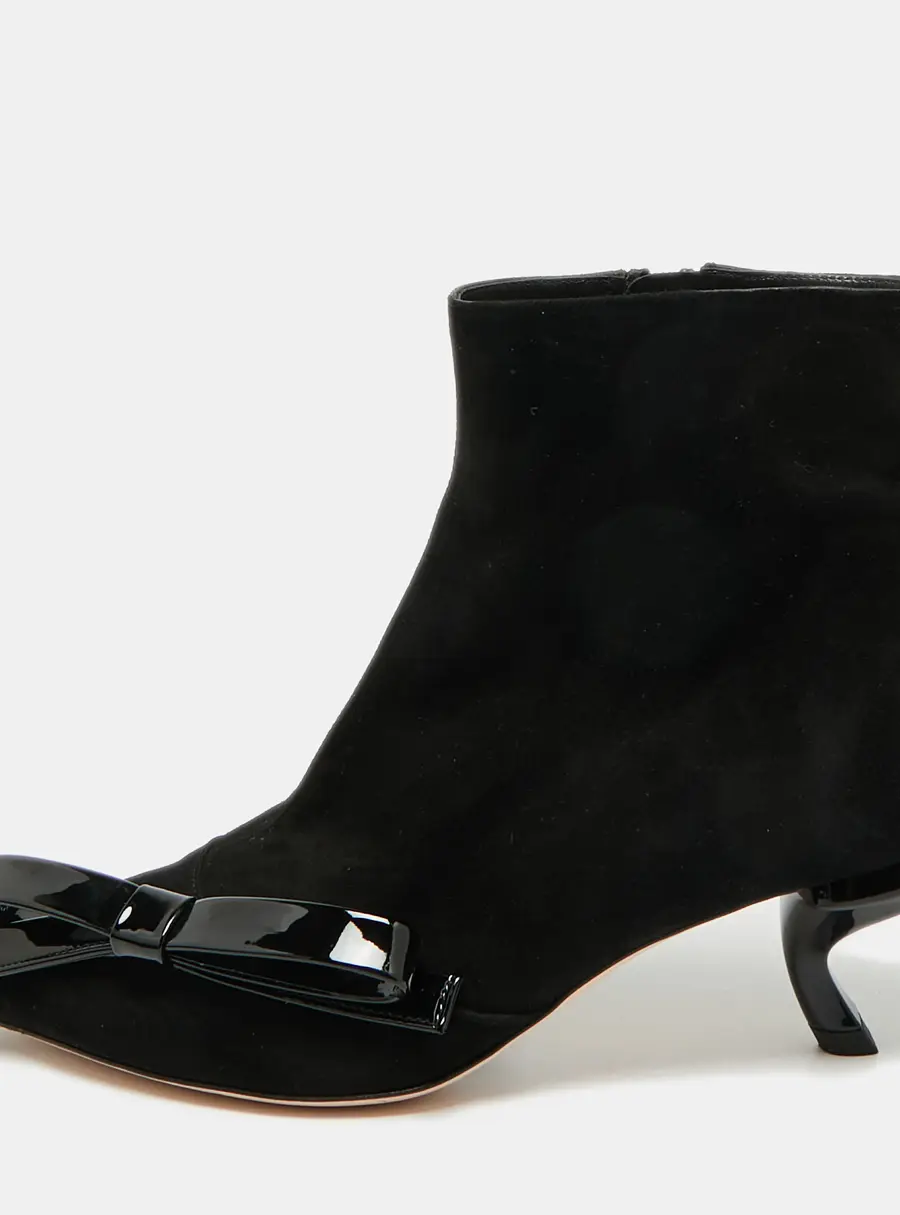 Roger Vivier Bow Size 36 Black Suede Pointed Toe Ankle Length Boots