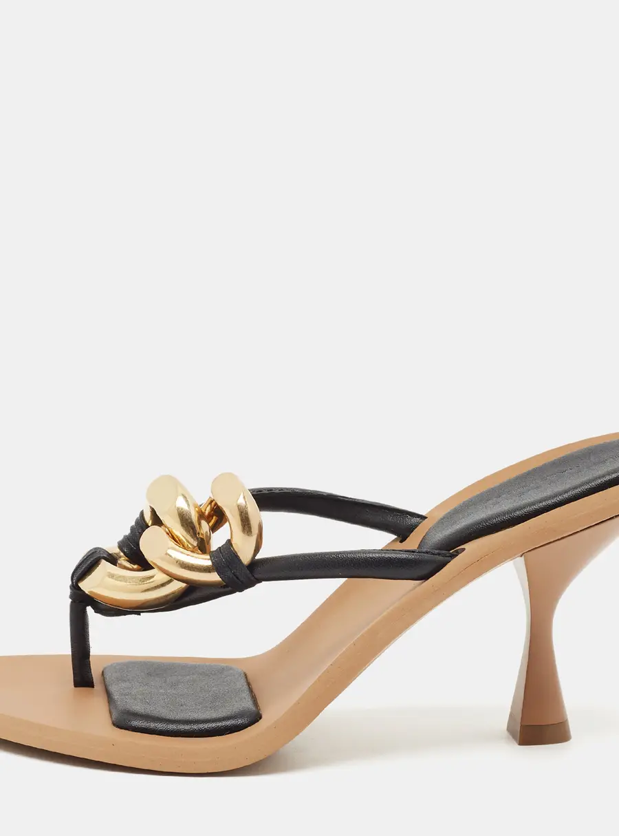 Stella McCartney Size 36 Black Faux Leather Chain Link Thong Slide Sandals