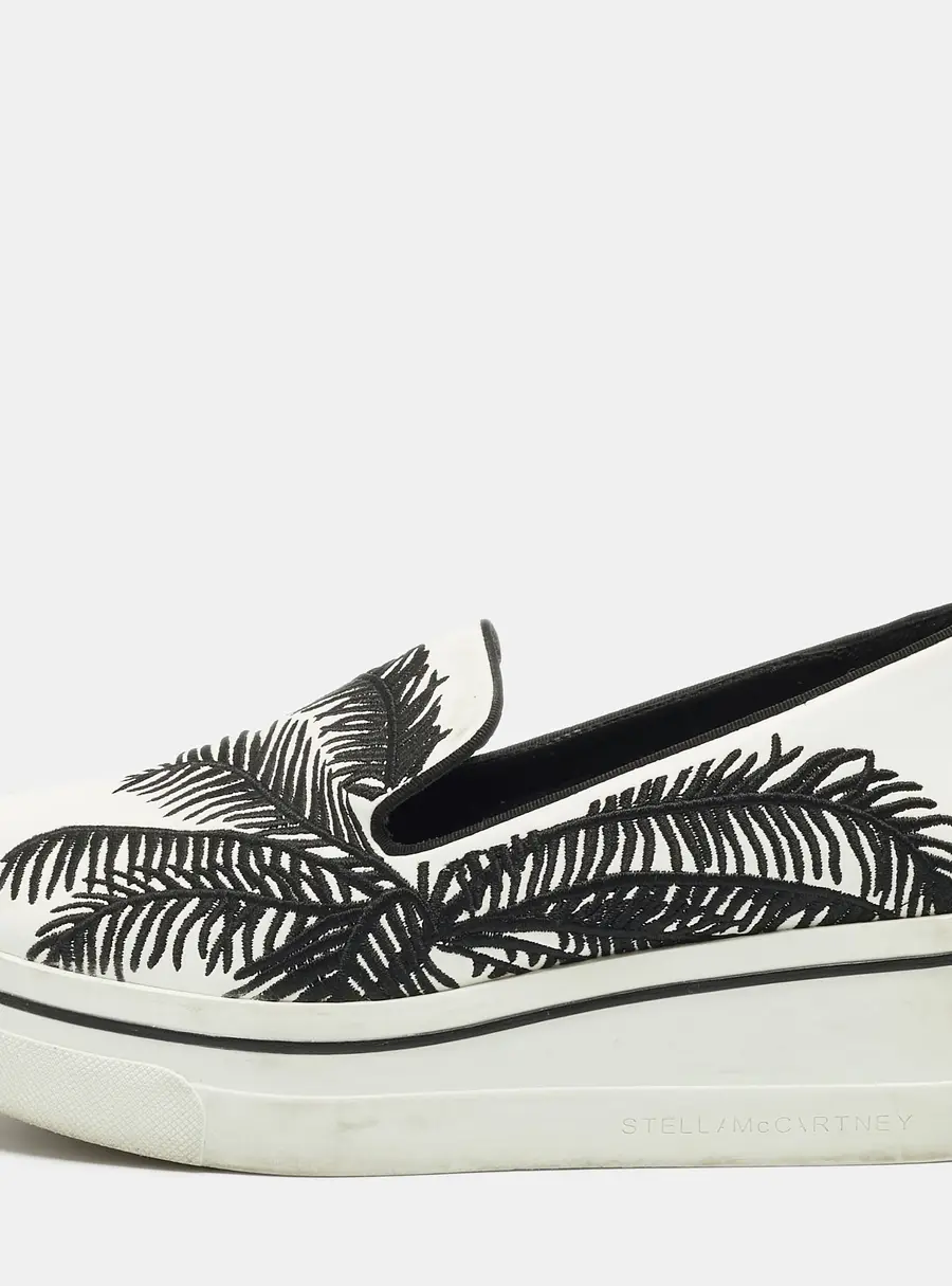 Stella McCartney Size 38 White/Black Leather Slip On Wedge Sneakers