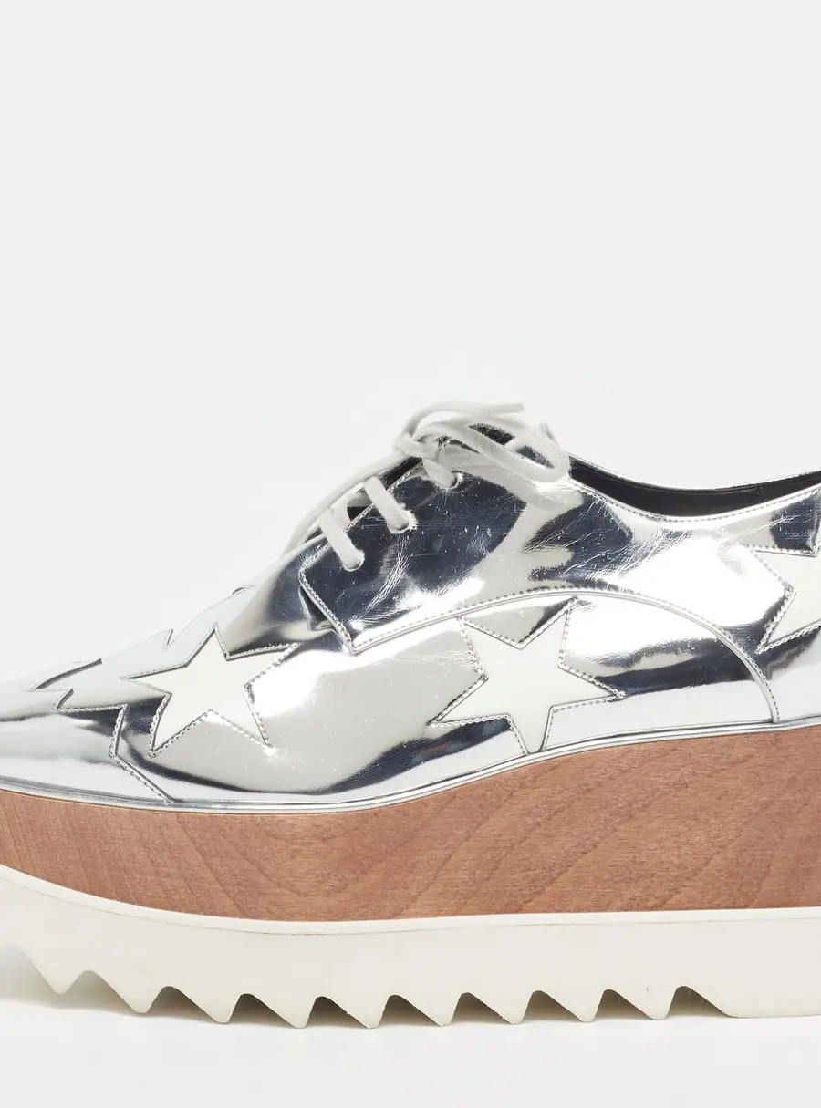 Stella McCartney Elyse Size 38.5 Silver Faux Leather Wedge Sneakers
