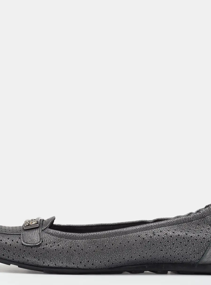 Stuart Weitzman Metallic Grey Perforated Leather Crystal Embellished Slip On Loafers Size 41