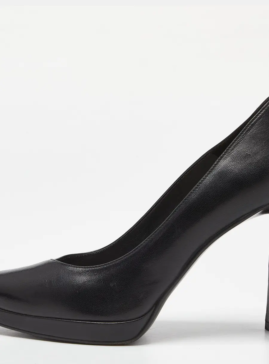 Stuart Weitzman Black Leather Platform Pumps Size 38.5