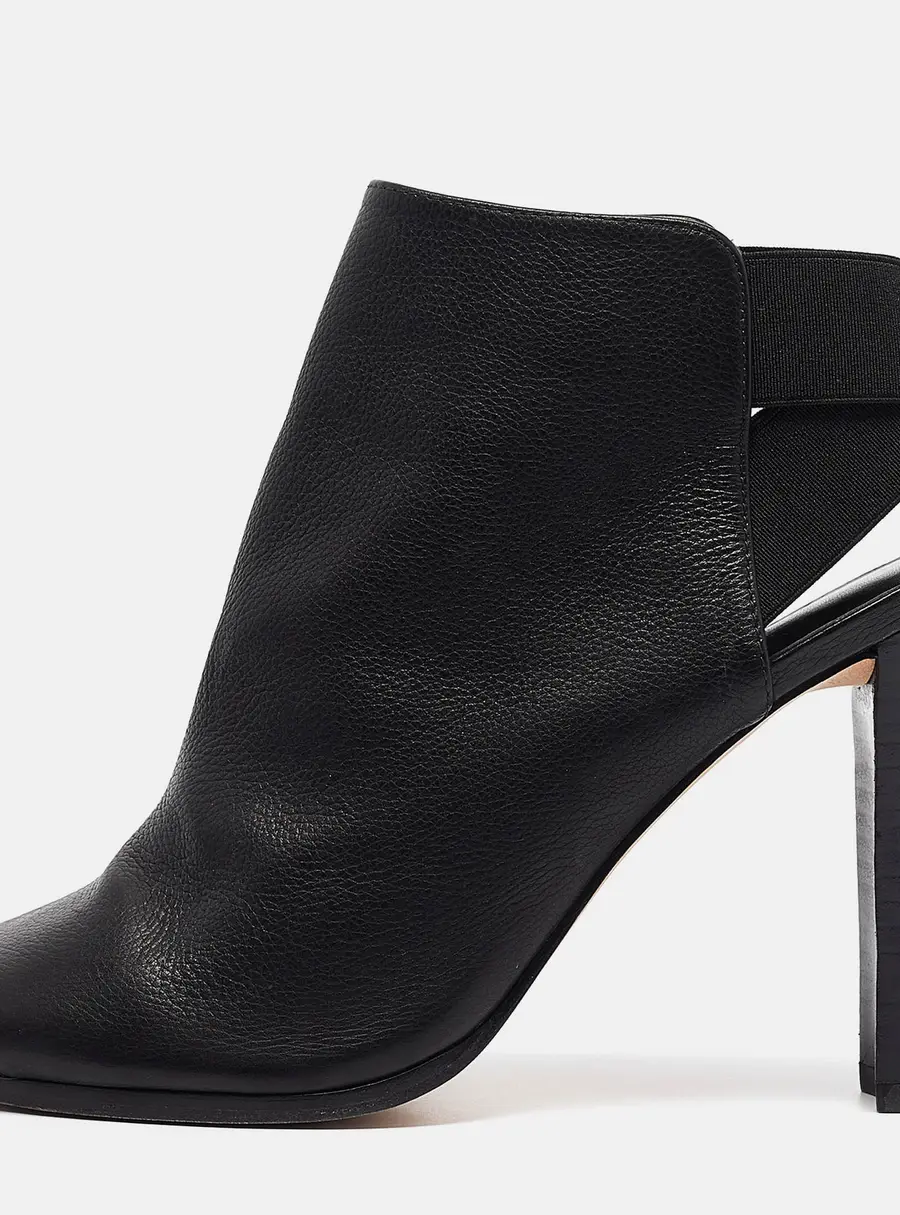 Stuart Weitzman Black Leather Cutout Elastic Booties Size 39