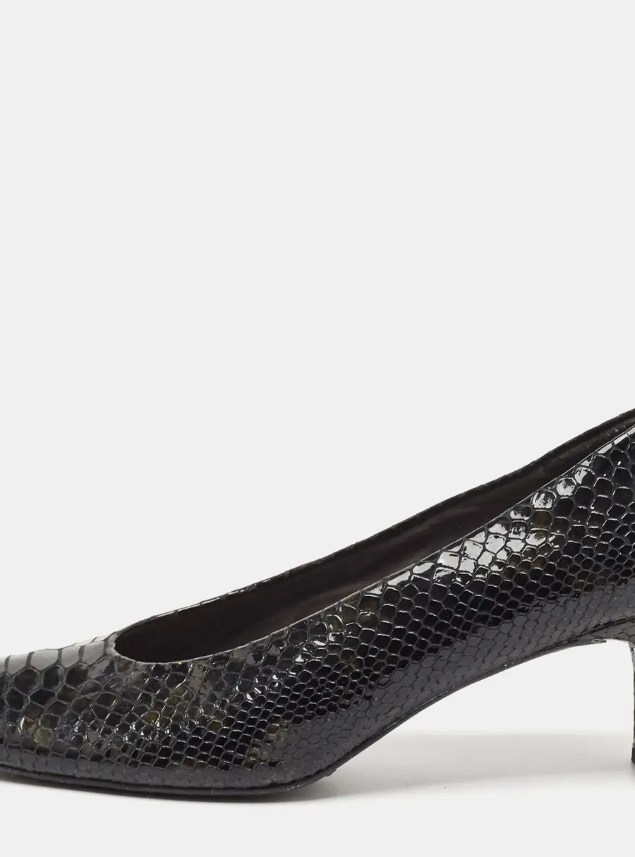 Stuart Weitzman Black Croc Embossed Patent Leather Pumps Size 41