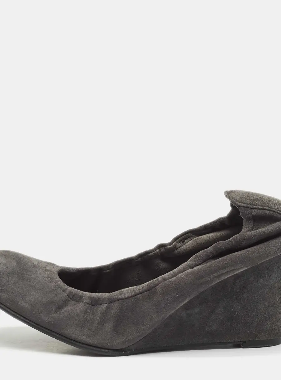 Stuart Weitzman Dark Grey Suede Scrunch Wedge Pumps Size 37.5