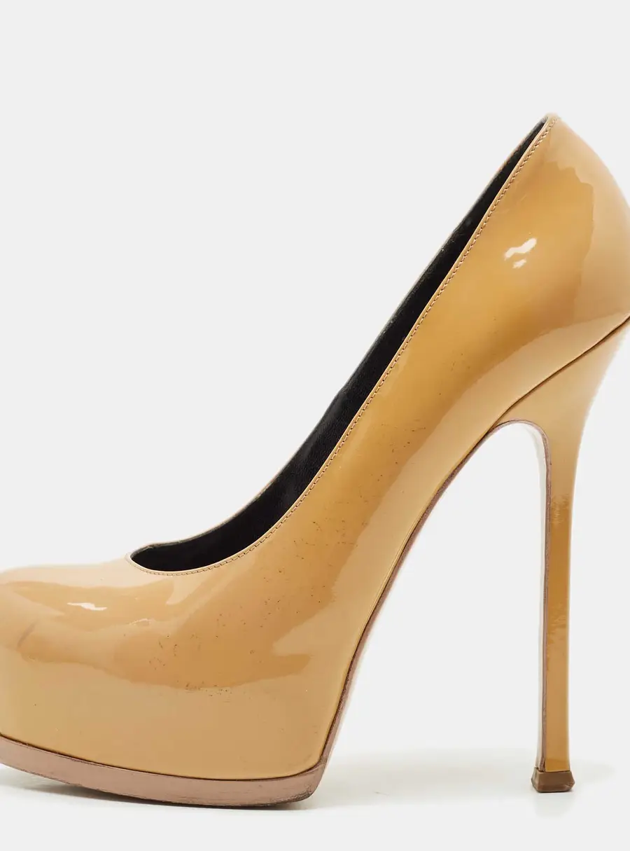 Saint Laurent Paris Tribtoo Size 38.5 Beige Patent Leather Platform Pumps