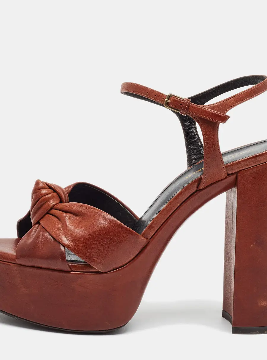 Saint Laurent Bianca Size 38 Brown Leather Ankle Strap Sandals