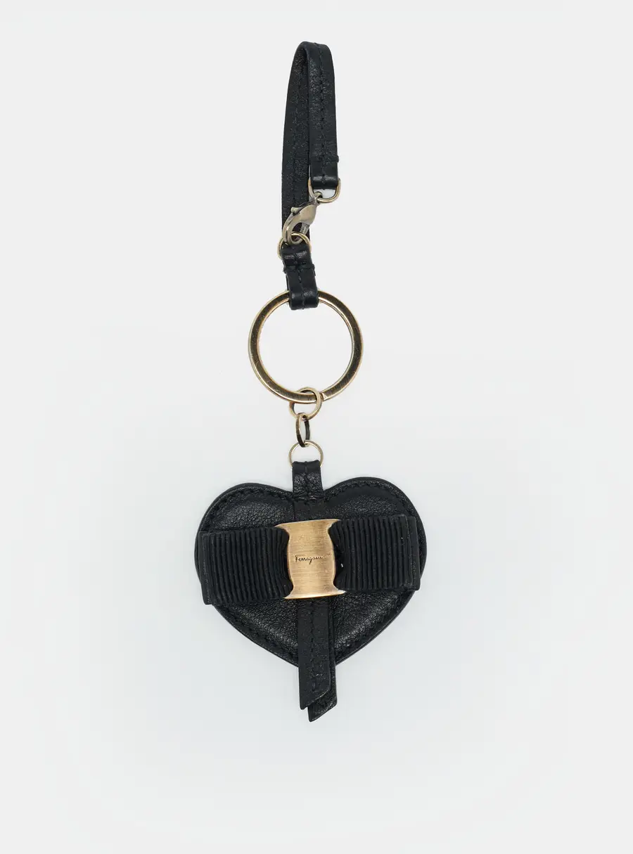 Salvatore Ferragamo Heart Bow Key Holder Black Leather