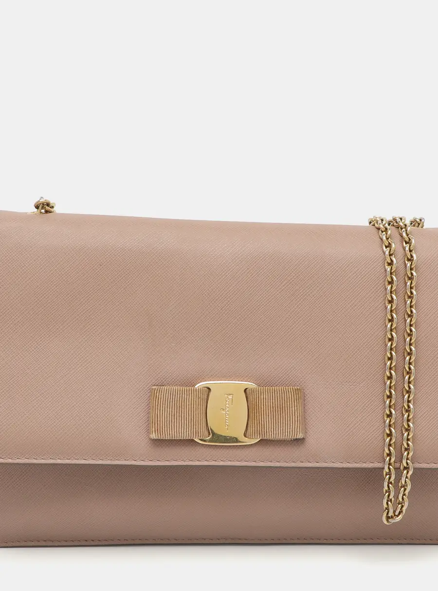 Salvatore Ferragamo Ginny Blush Pink Leather Shoulder Bags