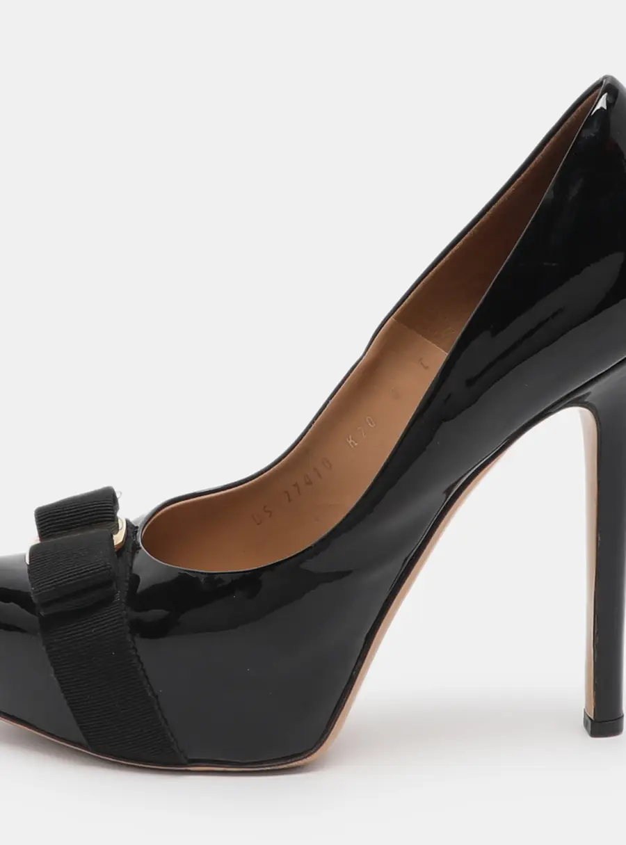 Salvatore Ferragamo Trilly Size 38.5 Black Patent Leather Platform Pumps