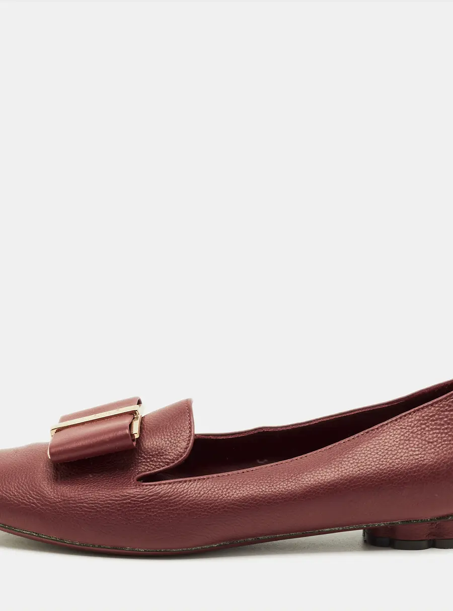 Salvatore Ferragamo Sarno Bow Size 37 Burgundy Leather Smoking Slippers