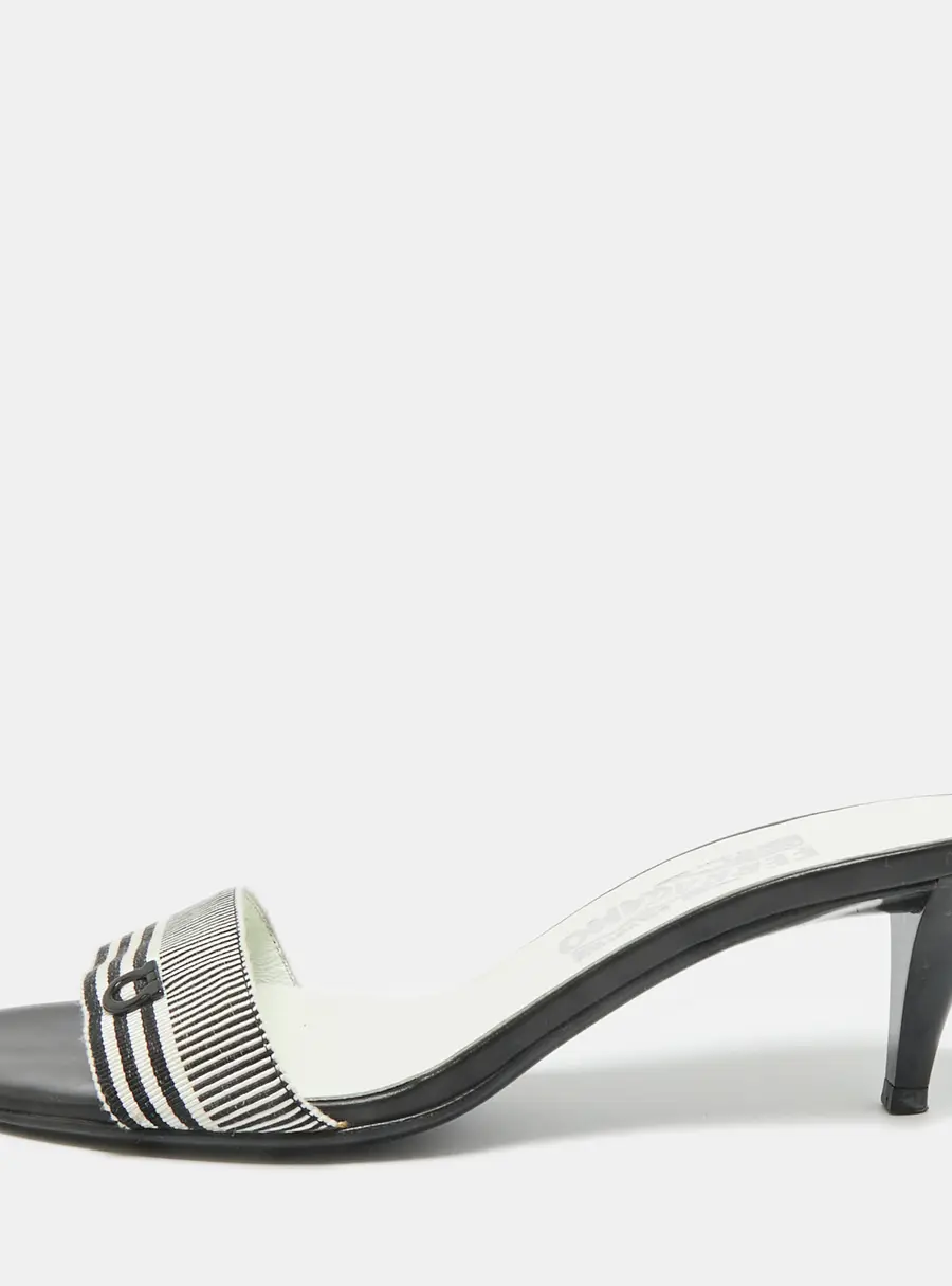 Salvatore Ferragamo Black/White Canvas Slide Sandals Size 37