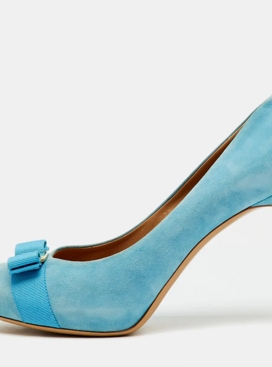 Salvatore Ferragamo Light Blue Suede Vara Bow Platform Pumps Size 40