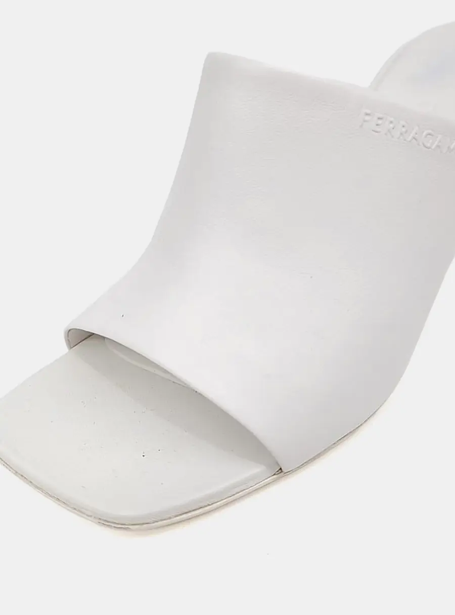 Salvatore Ferragamo White Leather Slippers EU 38
