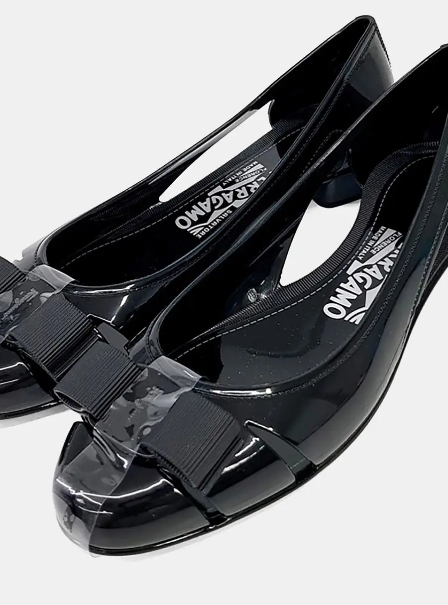 Ferragamo Black Jelly Flat Shoes EU 36.5
